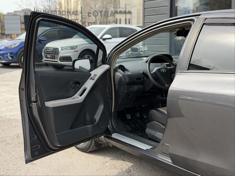 TOYOTA YARIS 2011 року, 1.4 дизель, механіка, передній привід.