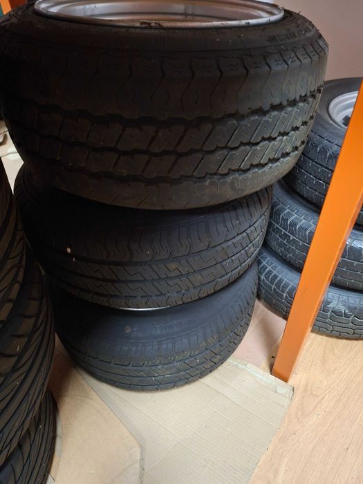 Jantes Rostyle Alargadas com pneus