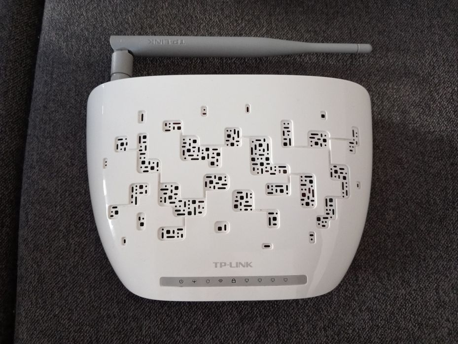 TP-Link TD-W8951ND — router / modem ADSL2+ — jak nowy, pełny zestaw