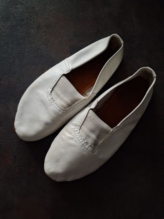 Чешки, кросівки ізі чорні