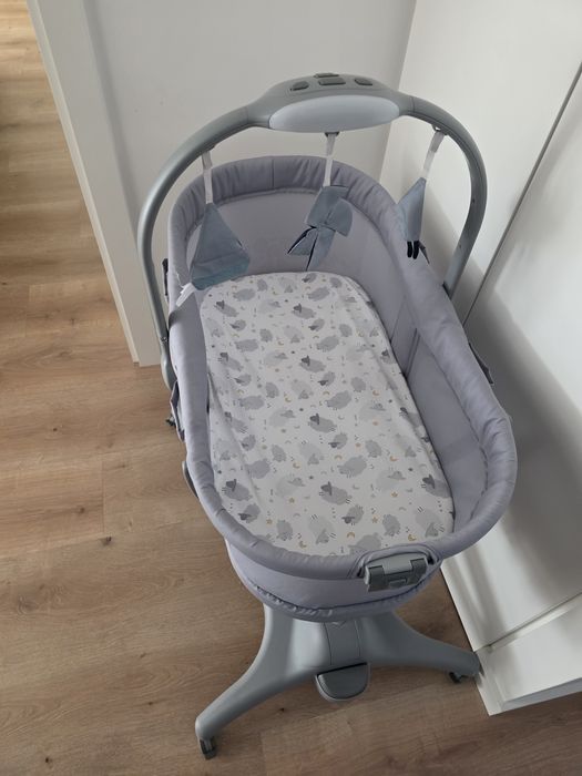 Chicco Baby Hug Pro (5 em 1) + colchão