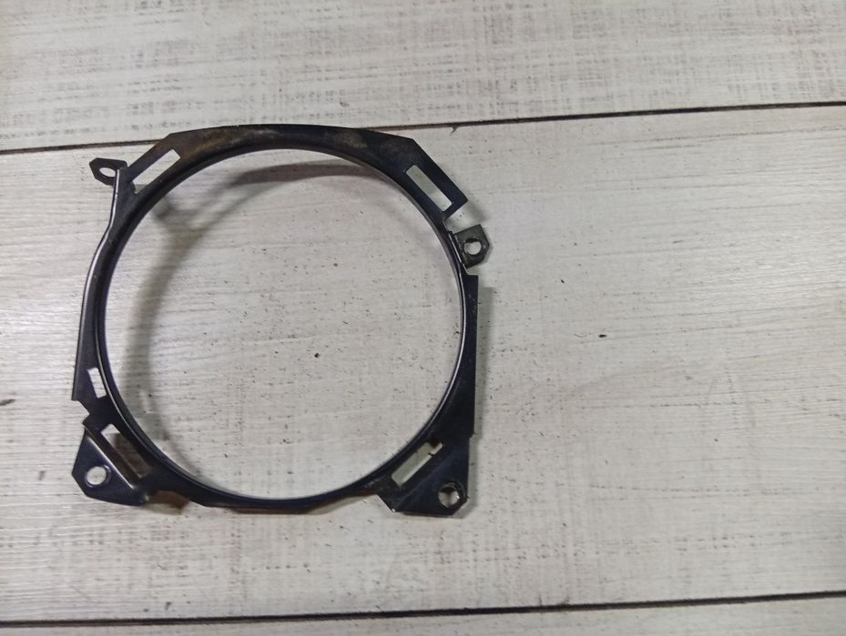 VW T4 Carawella Multivan zaślepki mocowania głośników tył