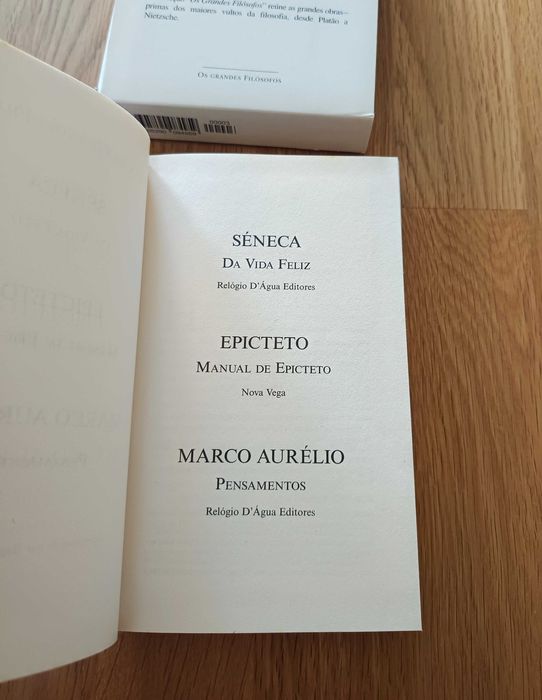 Séneca - A Vida Feliz / Manual / Pensamentos (c/portes)