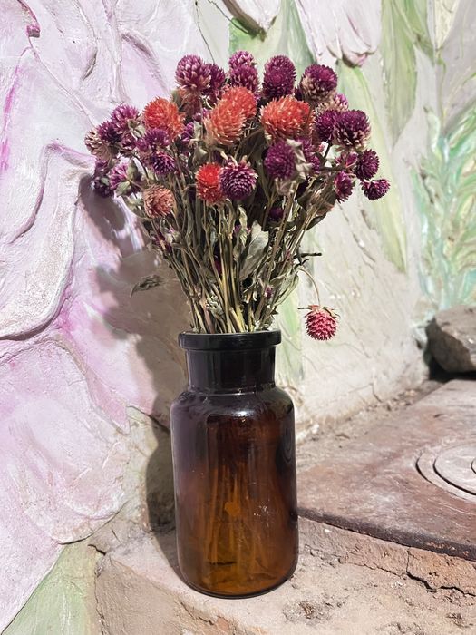 Ваза ретро з сухостоєм