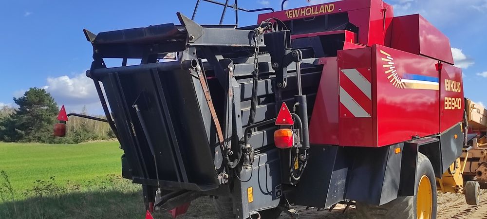 Prasa  duza Kostka New Holland  BB 940