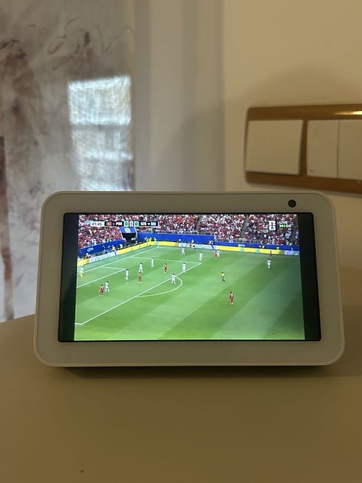 Amazon Echo Show 5 com Alexa