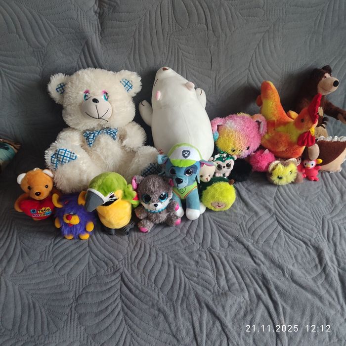 М'які іграшки різне