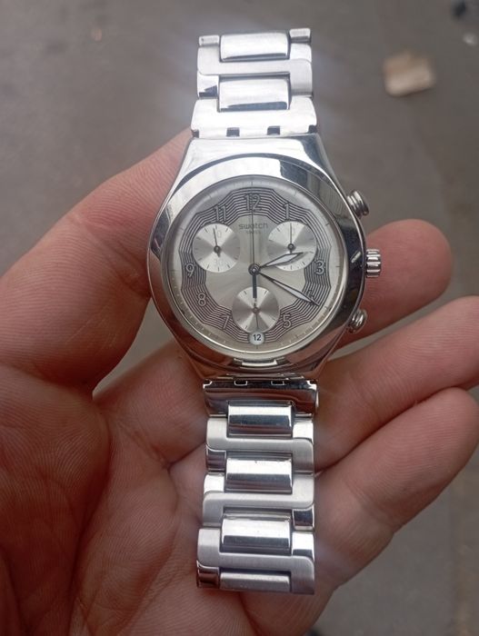 Продам годинник swatch irony v8