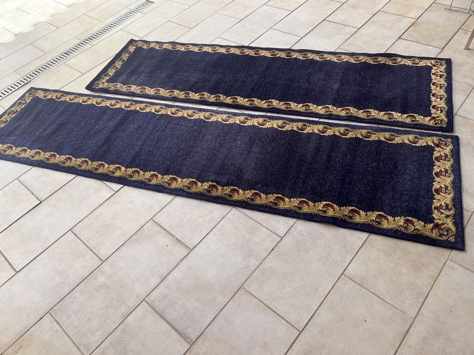 Vendo o conj. 2 Carpetes e 2 passadeiras ou separado.