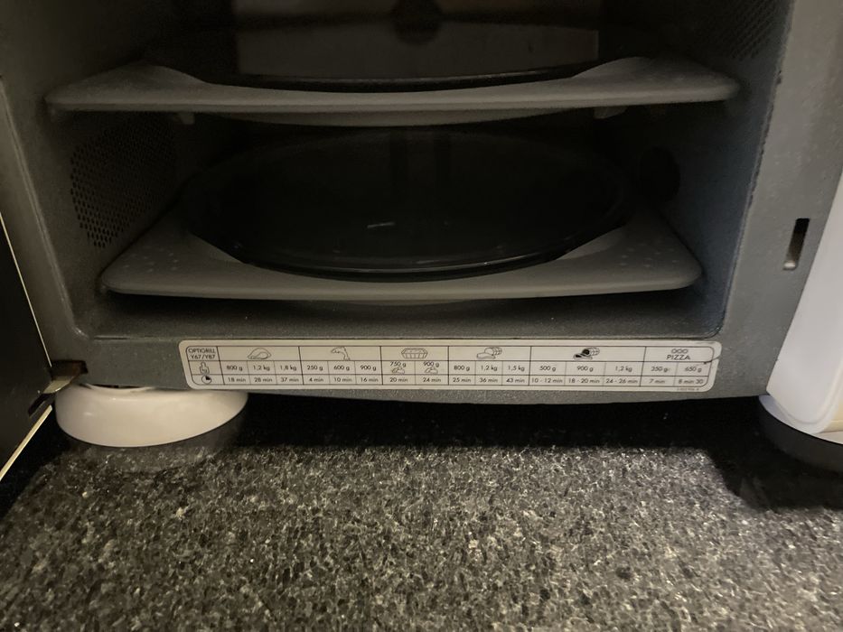 Para desocupar vendo Microondas optigrill Duo da marca moulinex