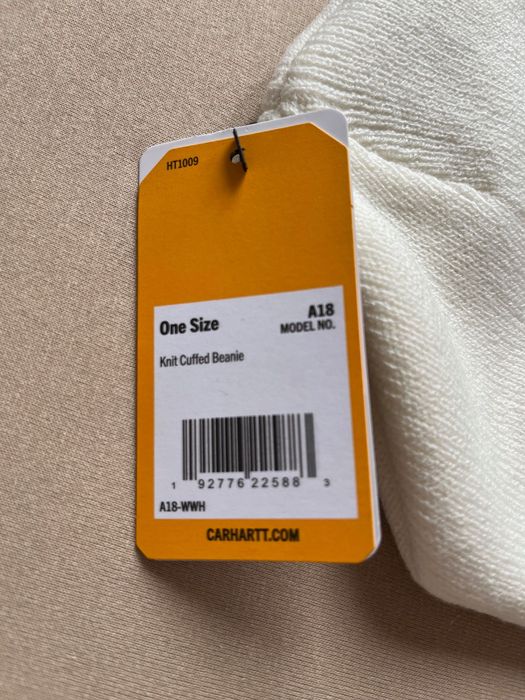 Nowa ciepła czapka zimowa Carhartt, biała, one size