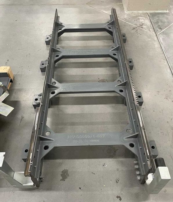 Tor jezdny robota ABB-IRBT 6004