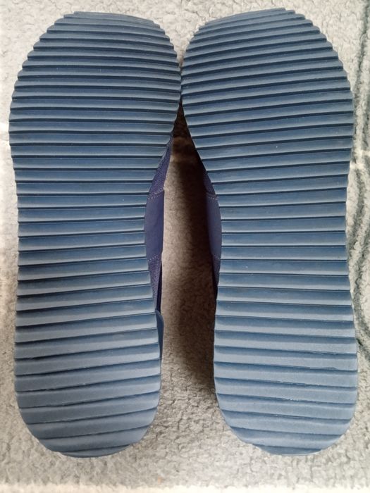 40,5 Emporio Armani кросівки
