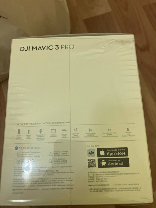 DJI MAVIC 3 pro.