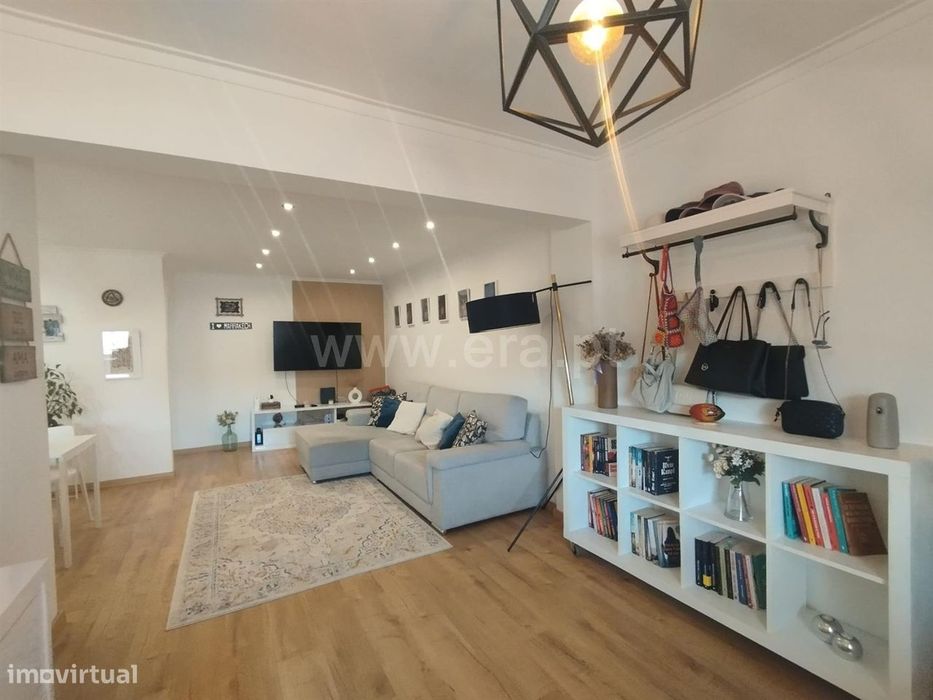 Apartamento T2 em Algueirão- Mem Martins — Algueirão-Mem Martins, Lisboa