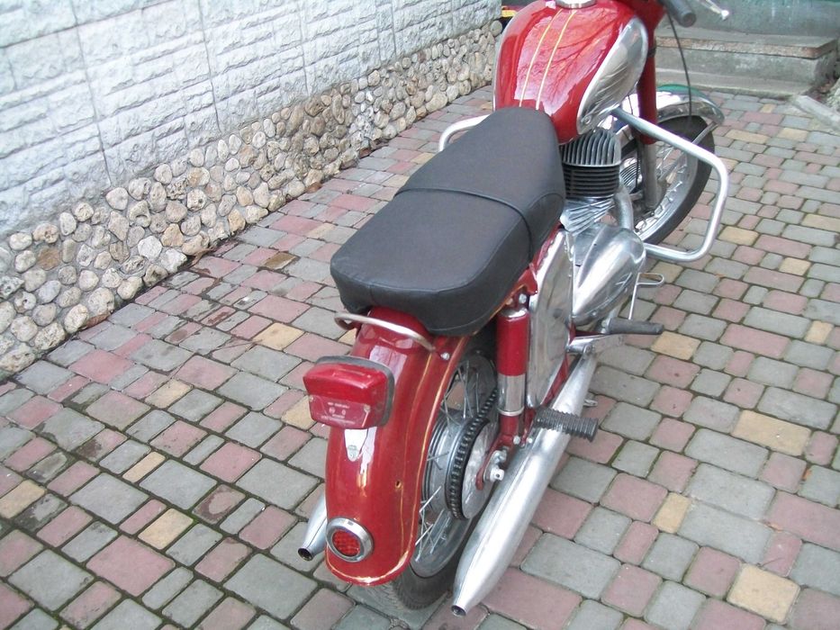 продам яву 360 старушку