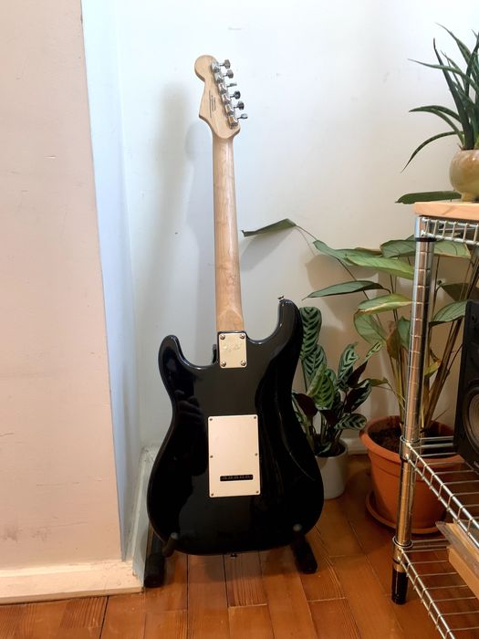 Squier Bullet Stratocaster SSS