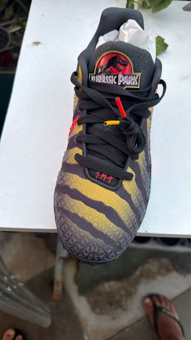 Ténis Basket tamanho 40