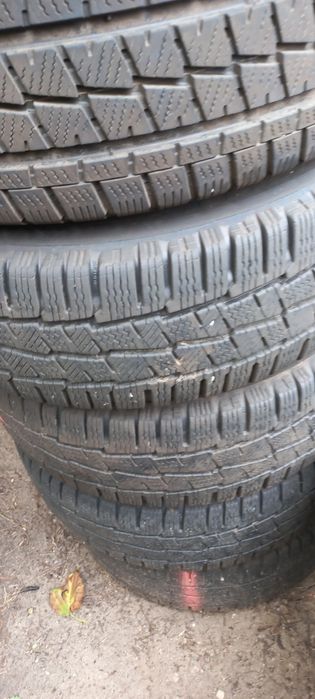 Opony dostawcze 215x65r16 C