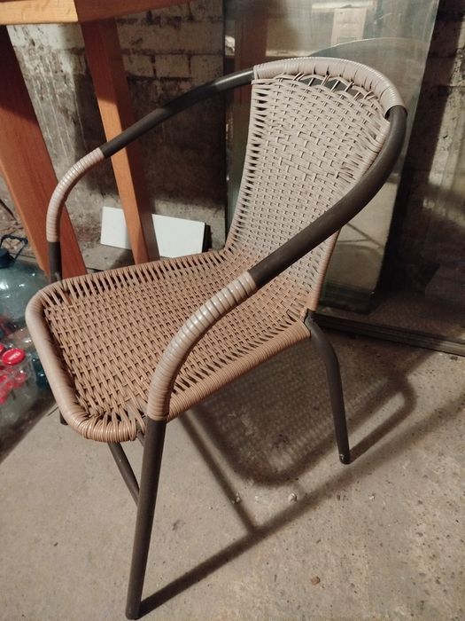 Krzesło/ fotel ogrodowy pleciony