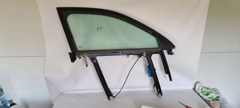 Mechanizm podnośnik szyby drzwi prawy przód seat exeo Europa