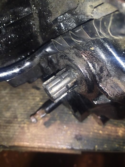 Продам двигун 200 куб