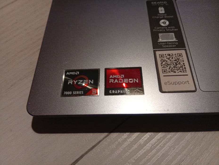 Laptop IdeaPad Slim 3 Ryzen szybki idealny do nauki i pracy
