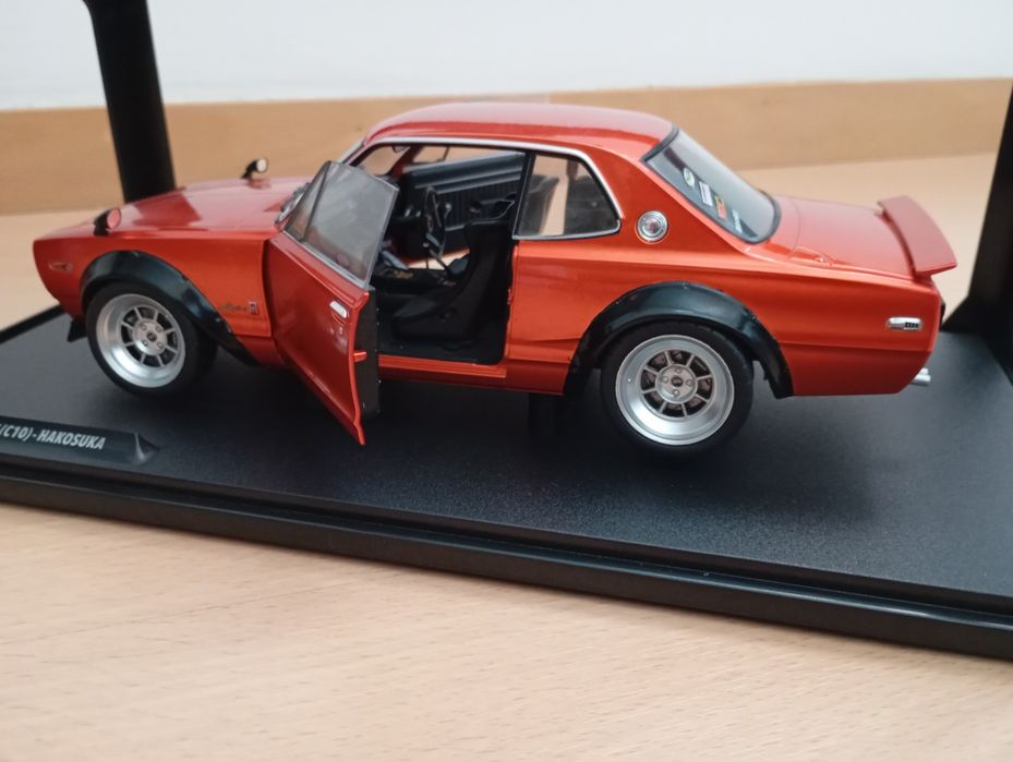 Miniaturas de carros 1.18