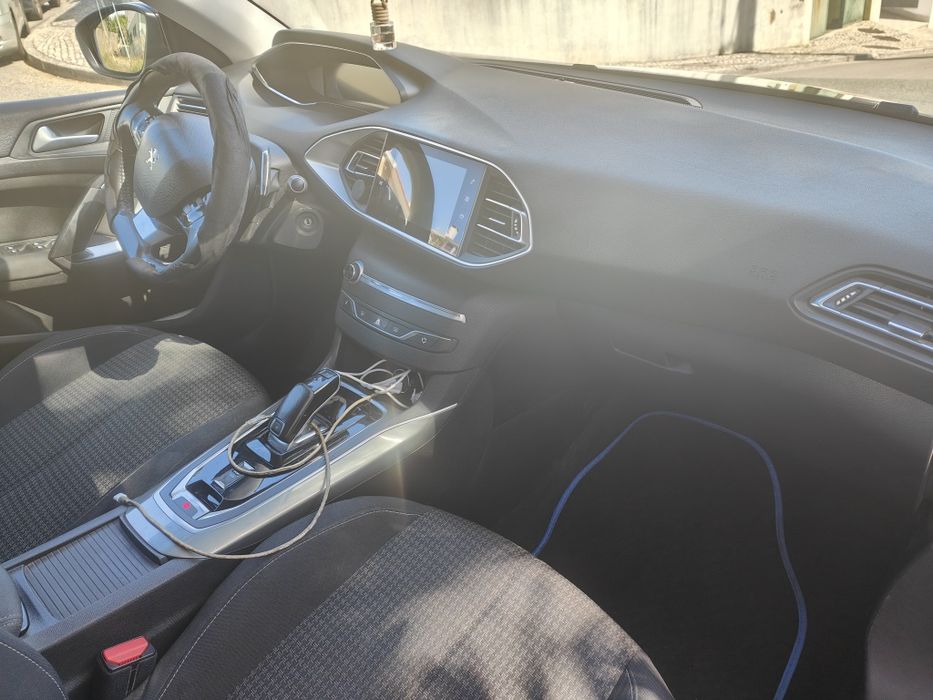 Peugeot 308 SW 2020 novembro gasóleo