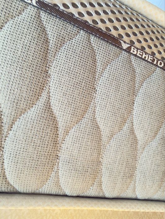 Продам матрас 160х200 б/у в отличном состоянии Венетто