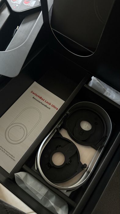 SwitchBot Lock Ultra — розумний замок для дверей