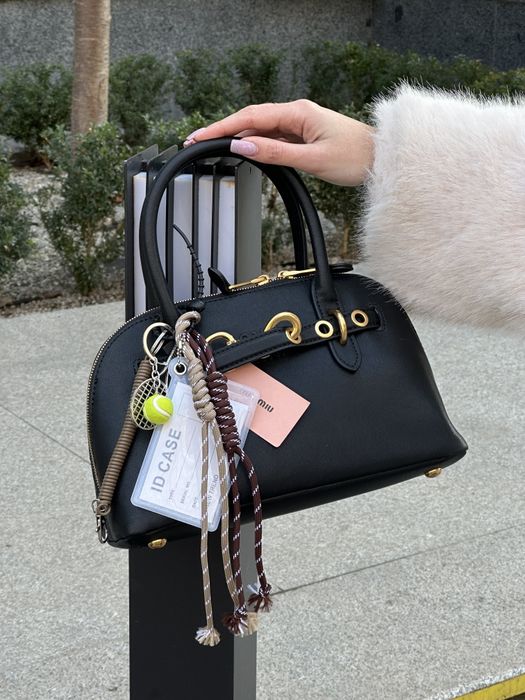 Сумка жіноча Miu Miu Aventure Nappa Leather Top-Handle Bag Black