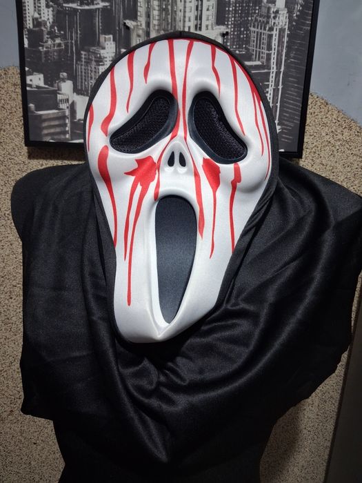 Maska Krzyk Halloween nowa