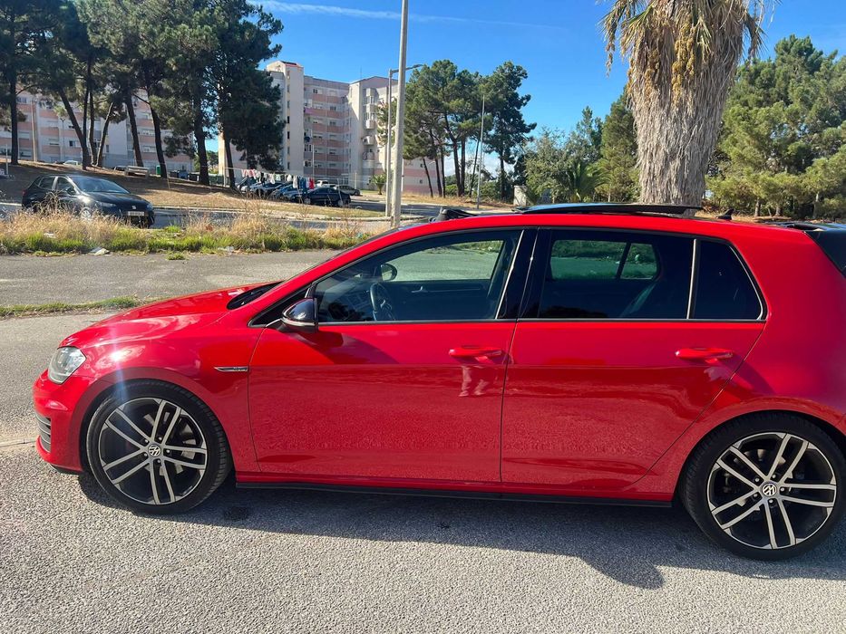 Volkswagen Golf GTD 2.0 TDI 184cv – 2016