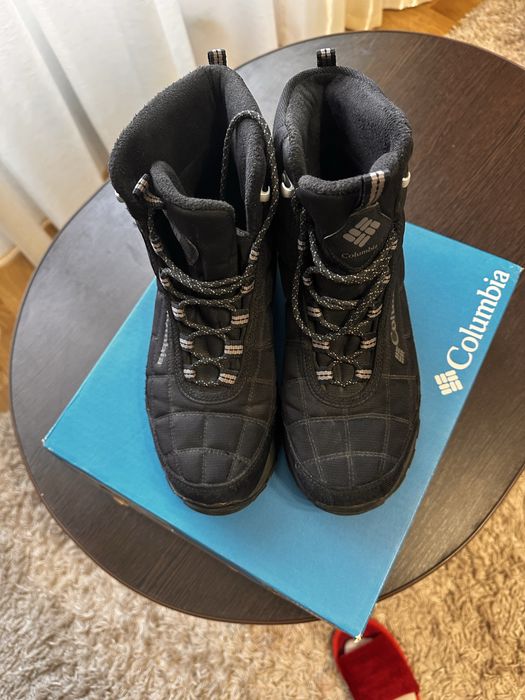 Продам оригінальні чоловічі черевики