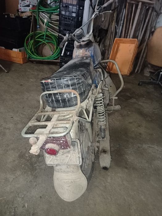 Moto clássica mota casal k270 125cm3