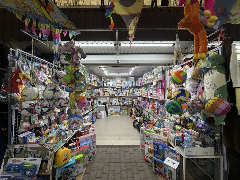 Продам игрушки лотом | Закрытие магазина |