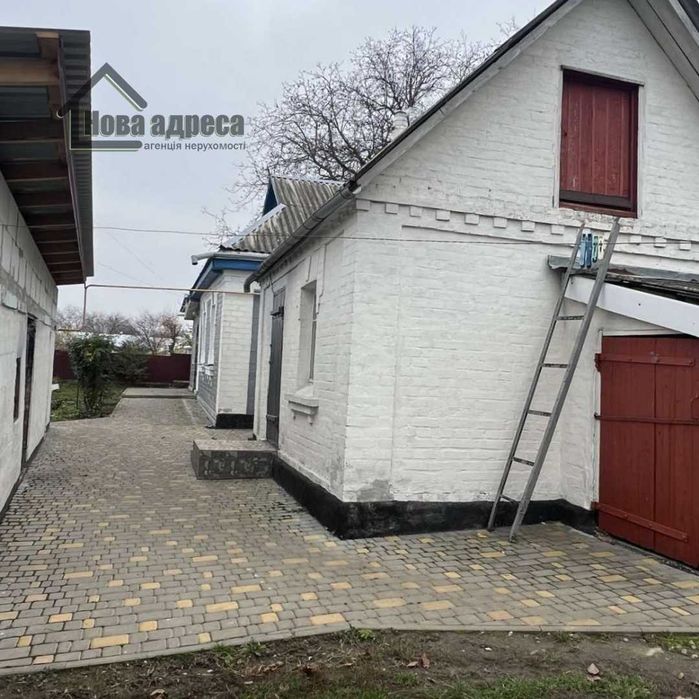 Ваш дім + ваша справа — в одному місці