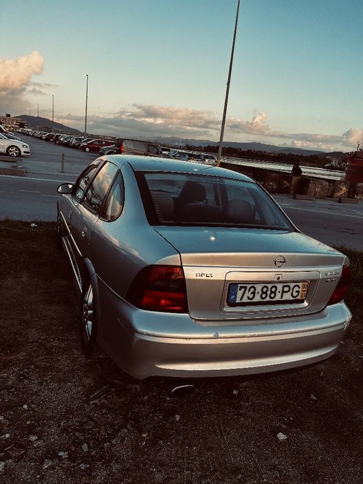 Opel Vectra 1.6 100cv