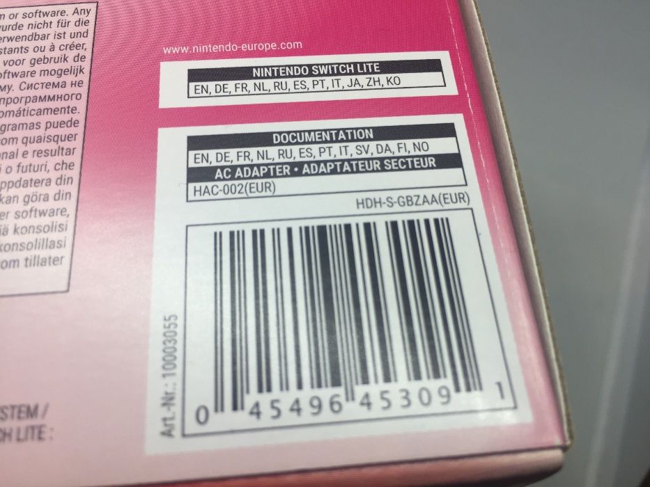 Consola Nintendo Switch lite Pokémon Zacian & Zamazenta NOVA