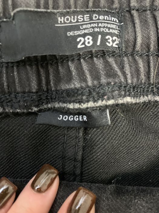 Чоловічі джинсові джогери чорного кольору House