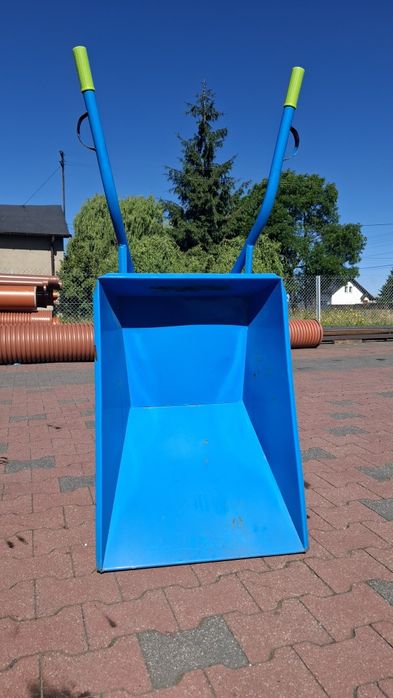 Taczka ogrodowa metalowa