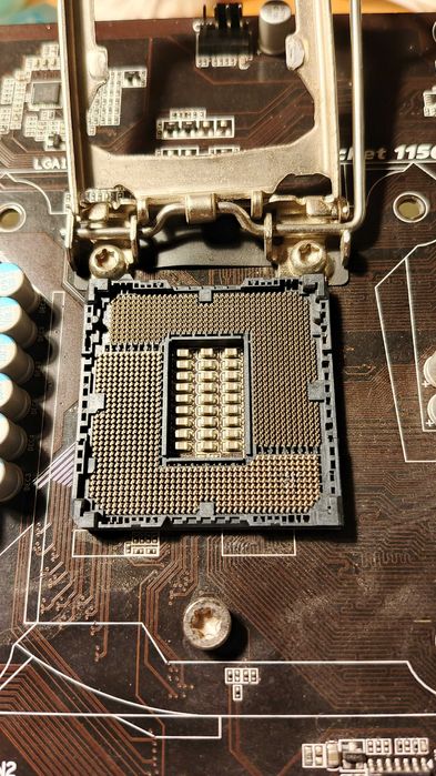 Gigabyte GA-H87-HD3(s1150)+Xeon E3 1220 v3+16Gb+Cooler (Уценка-читать)