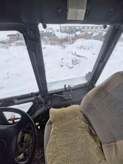 Трактор колісний МТЗ 892