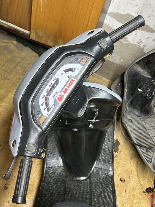 Продам скутер Хонда такт 24