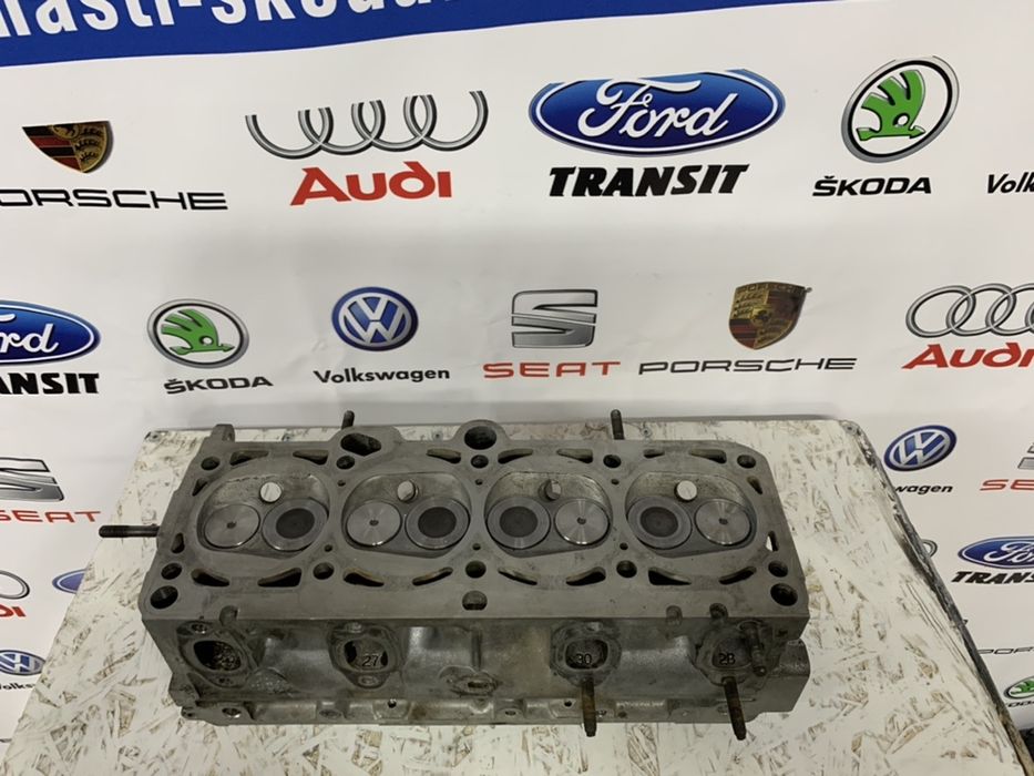 ГБЦ головка 1.6 AKL AHL AEH двигатель разборка Skoda Jetta Golf тур