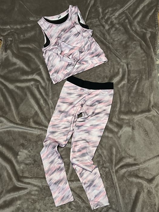 Комплект для дівчинки спортивний для тренування, танців 134 см.