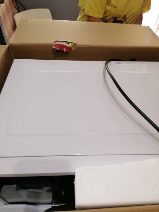 Microondas impecável