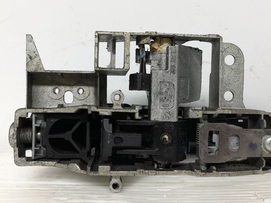Puxador porta trás esquerdo CITROËN C4 I (LC_)