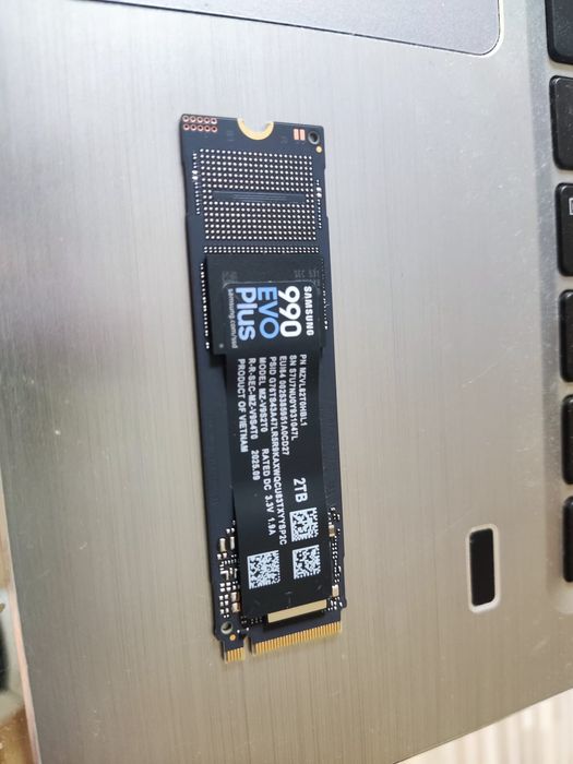 Dysk 2tb m2 samsung 990 evo plus gwarancja do 2030.09 przebieg 14h gen 5